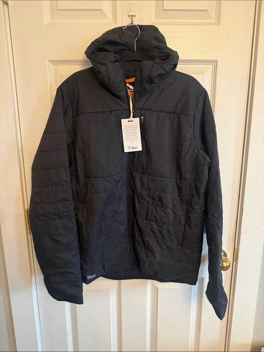 ibex Men's merino wool Aire lightweight Black Hooded Puffer Jacket • Large